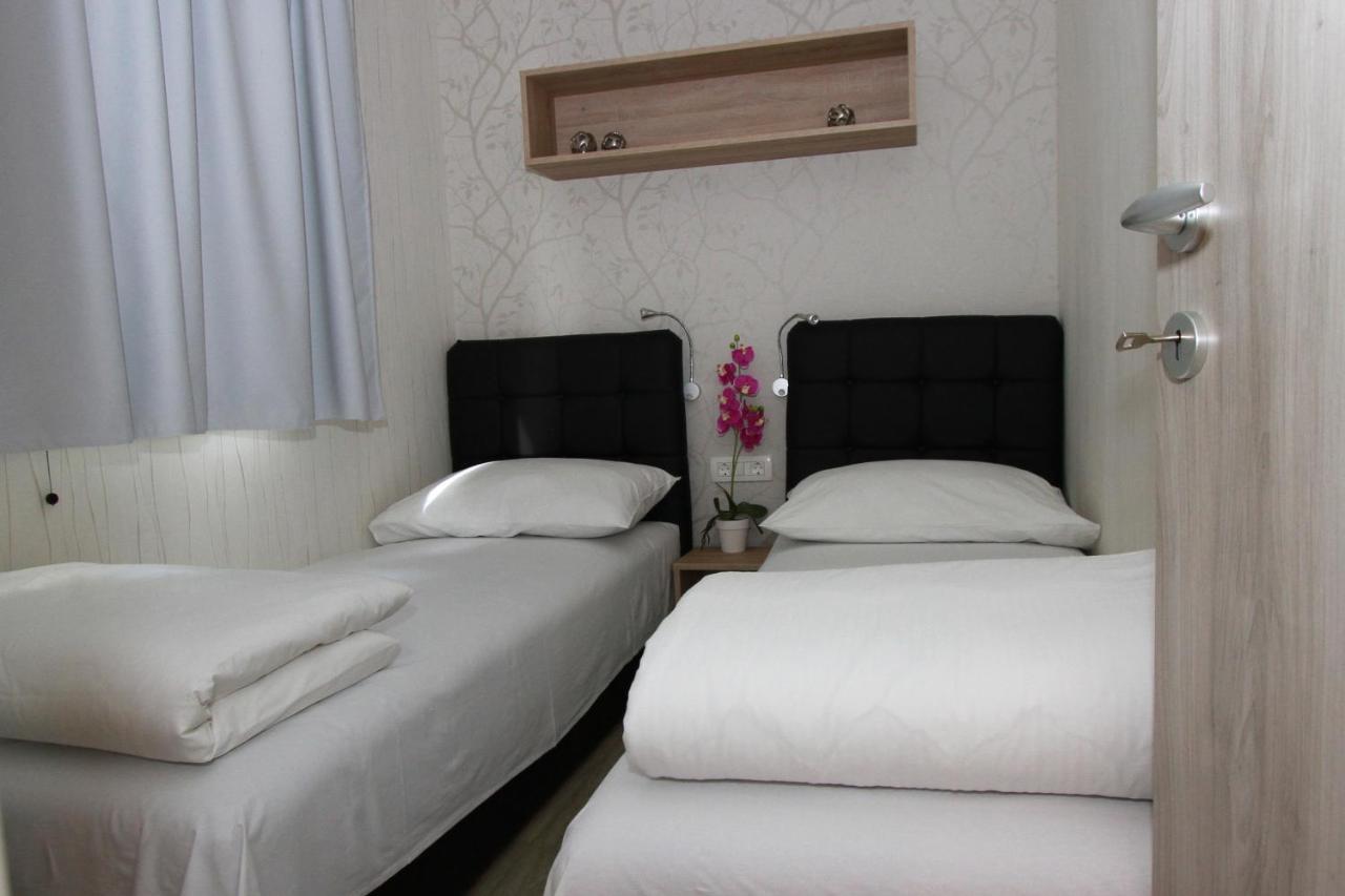 Camping Almissa โอมิช ภายนอก รูปภาพ